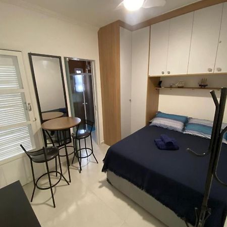 Canto Forte- Suite C/Varanda - Ate 5 Hospedes- Garagem - Wi Fi E 200 Metros Da Praia, 50 Metros Da Av Gastronomica Da Pg Praia Grande  Ngoại thất bức ảnh