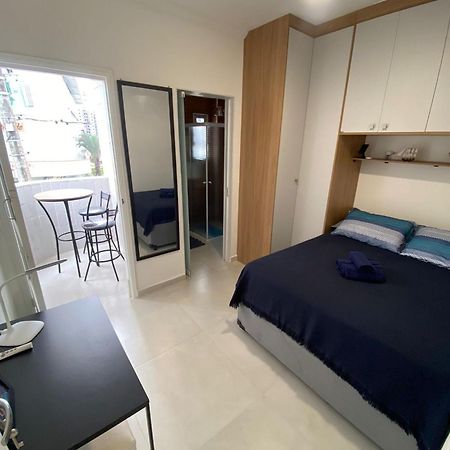 Canto Forte- Suite C/Varanda - Ate 5 Hospedes- Garagem - Wi Fi E 200 Metros Da Praia, 50 Metros Da Av Gastronomica Da Pg Praia Grande  Ngoại thất bức ảnh