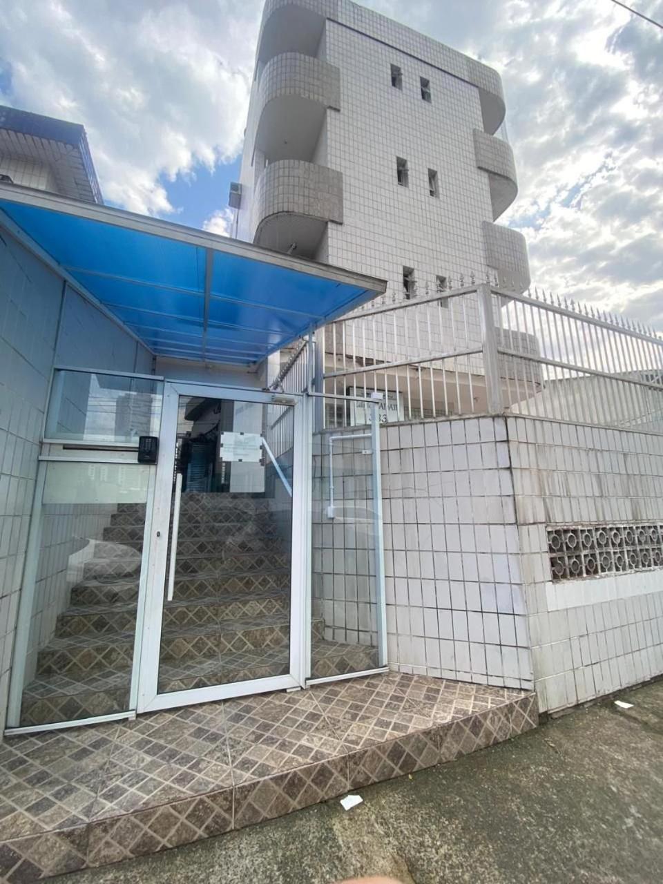 Canto Forte- Suite C/Varanda - Ate 5 Hospedes- Garagem - Wi Fi E 200 Metros Da Praia, 50 Metros Da Av Gastronomica Da Pg Praia Grande  Ngoại thất bức ảnh